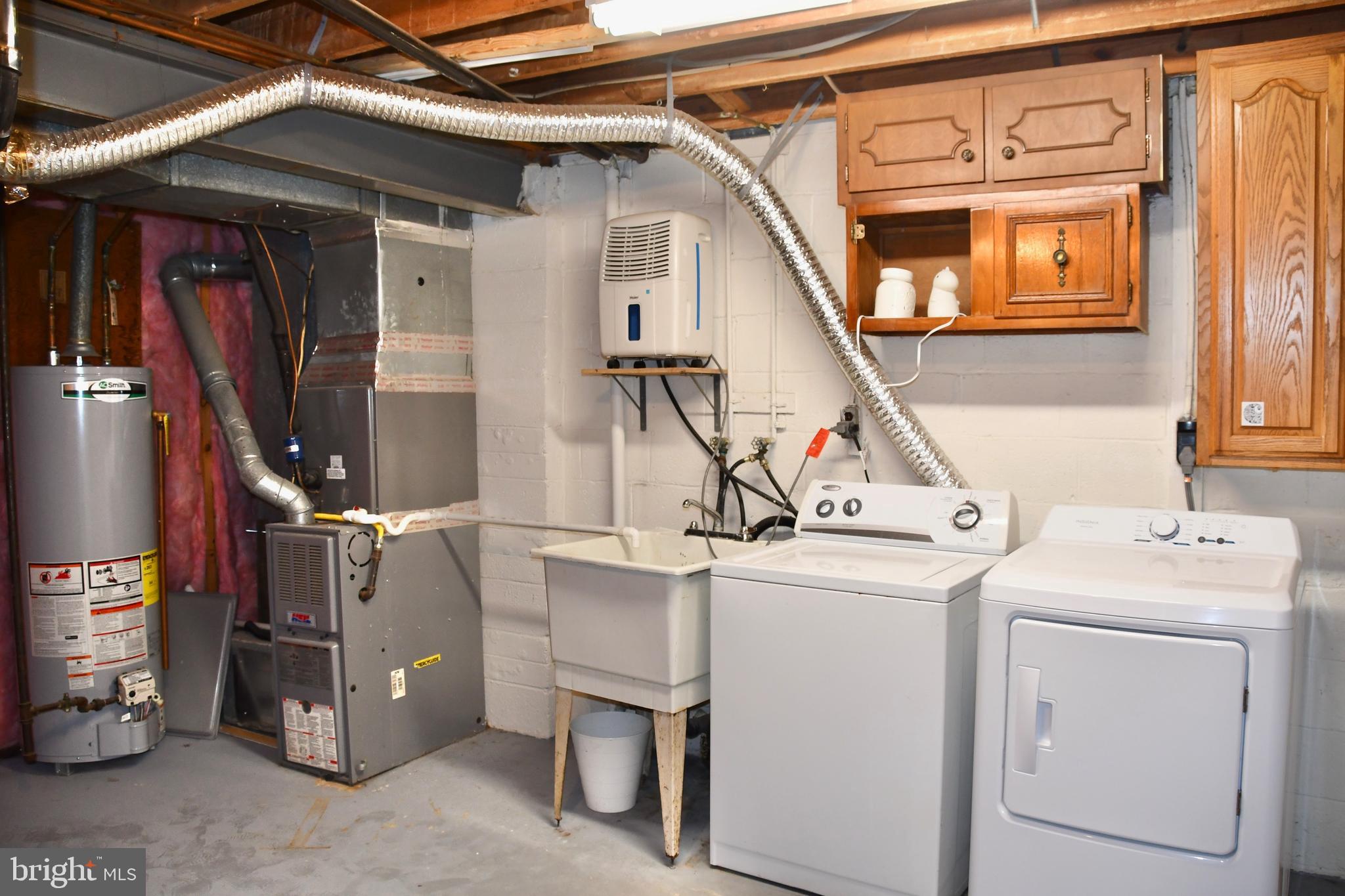 THOUSAND OAKS - Residential Lease