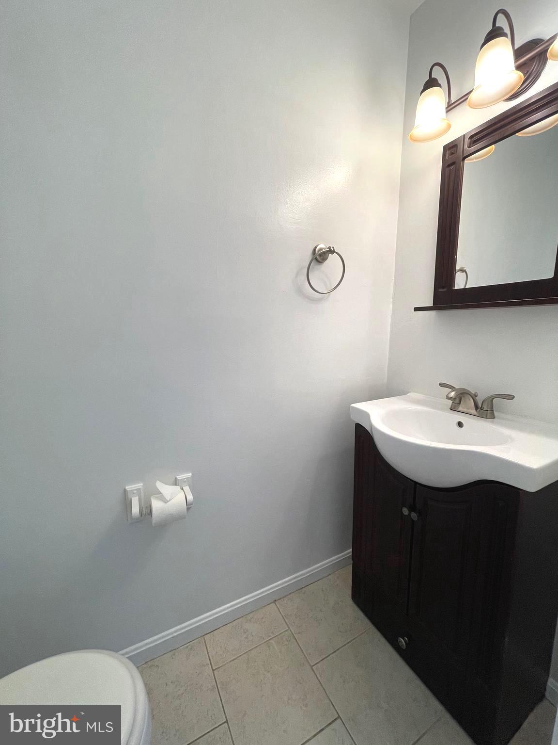 THOUSAND OAKS - Residential Lease