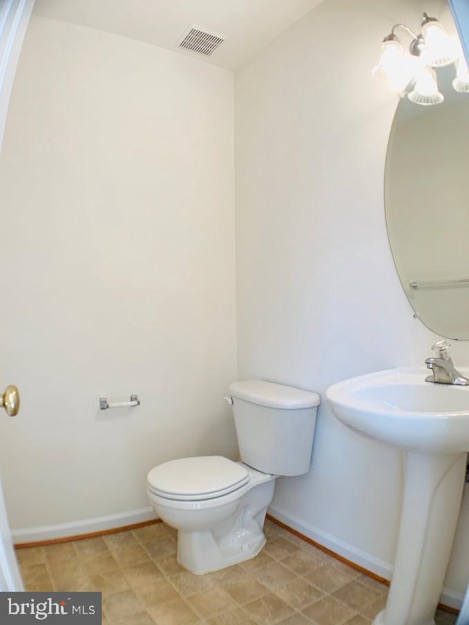 AZALEA WOODS - Residential Lease