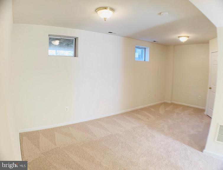 AZALEA WOODS - Residential Lease