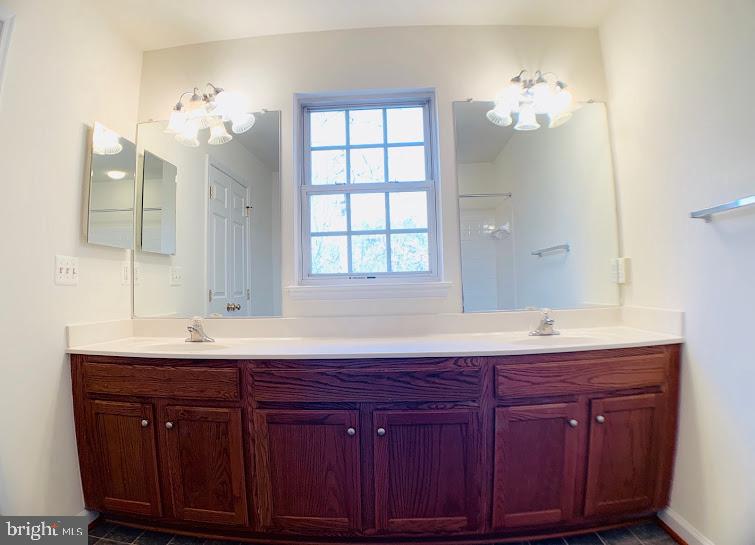 AZALEA WOODS - Residential Lease