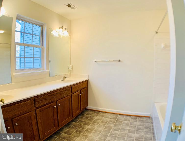 AZALEA WOODS - Residential Lease