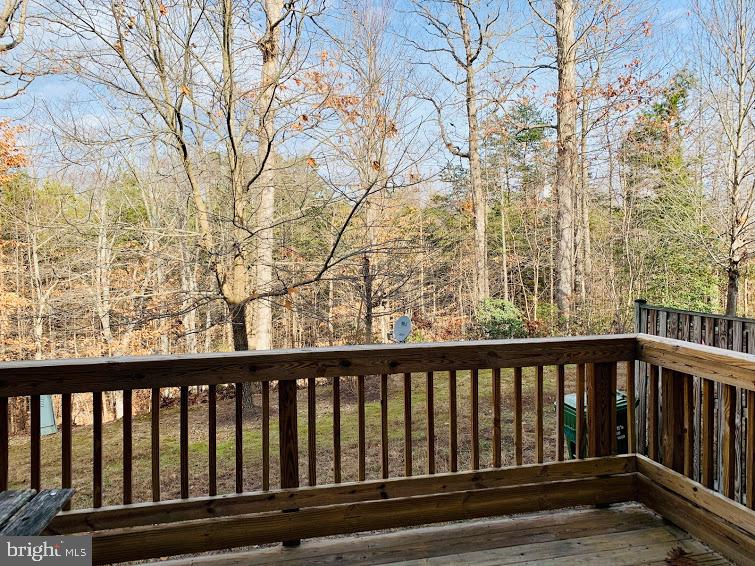 AZALEA WOODS - Residential Lease