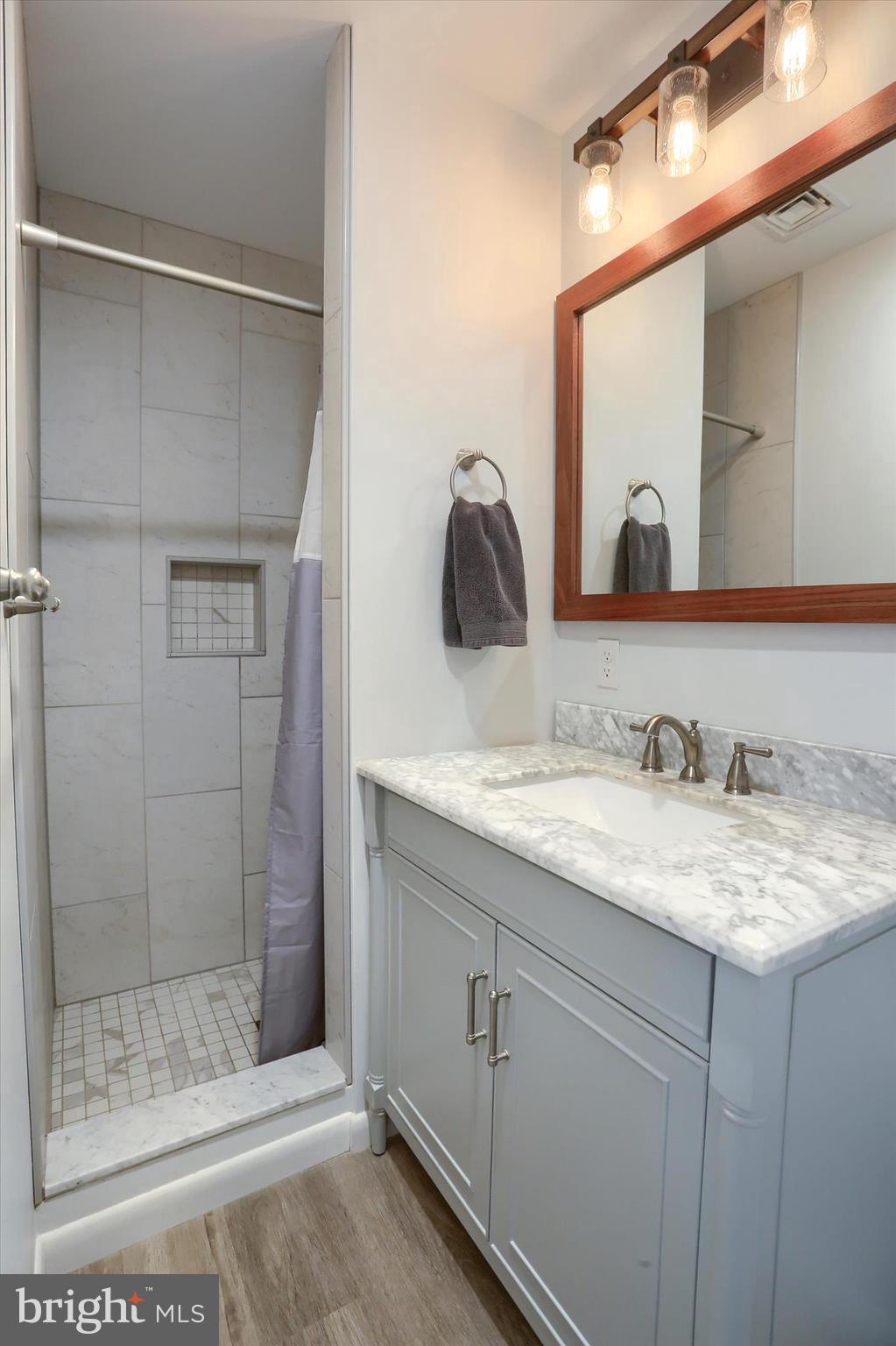 MONROE ACRES - Residential