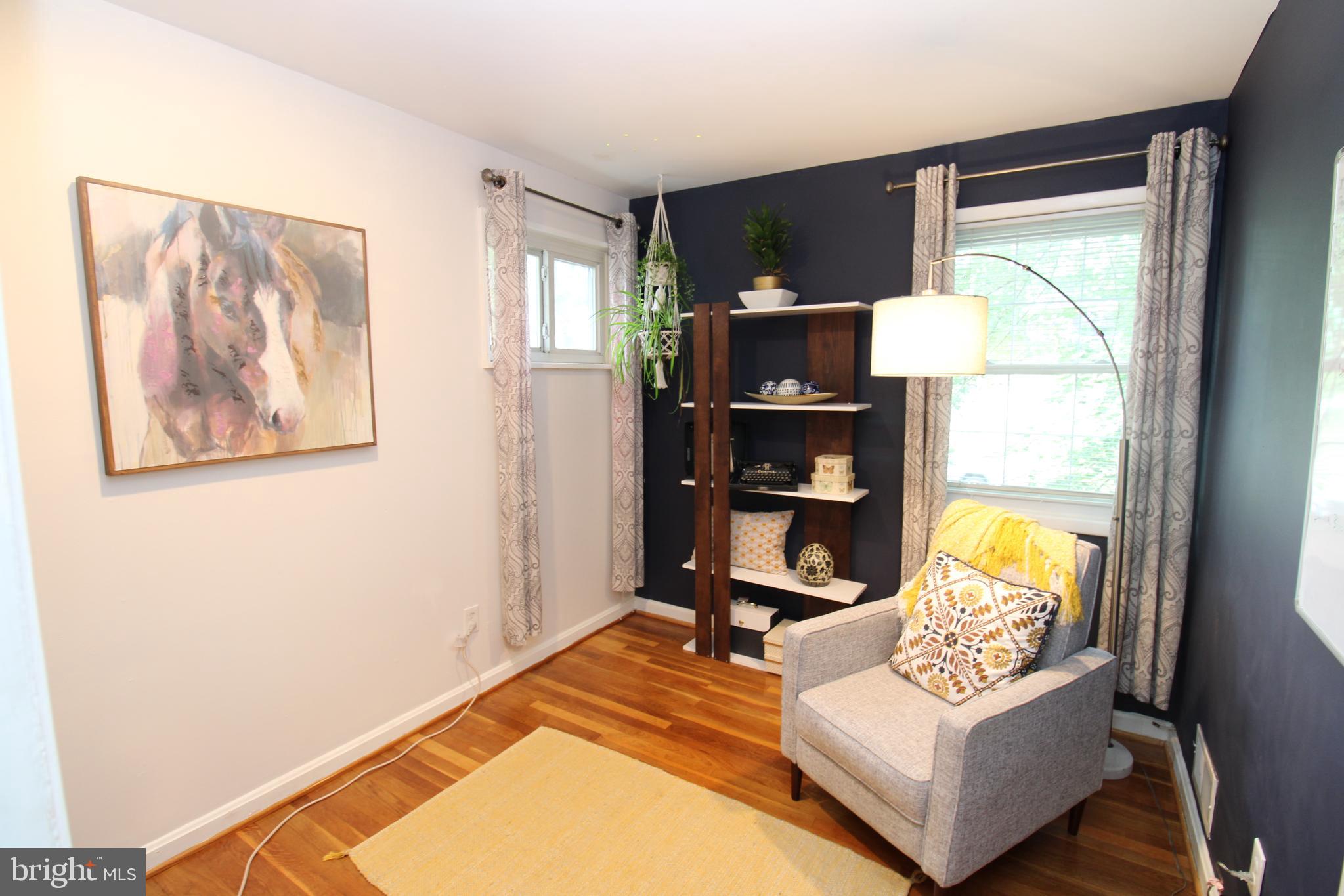 GREENWOOD KNOLLS - Residential