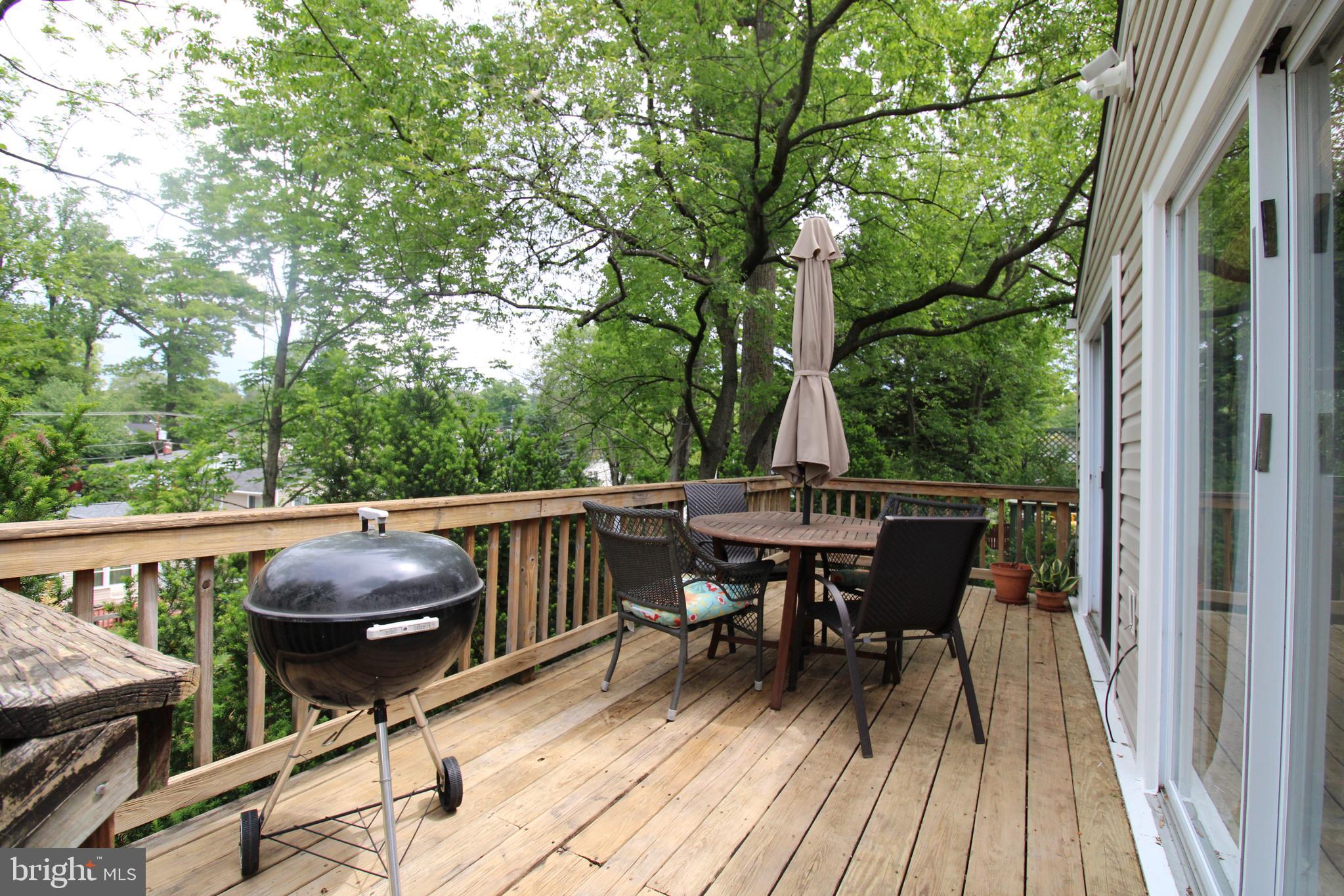 GREENWOOD KNOLLS - Residential