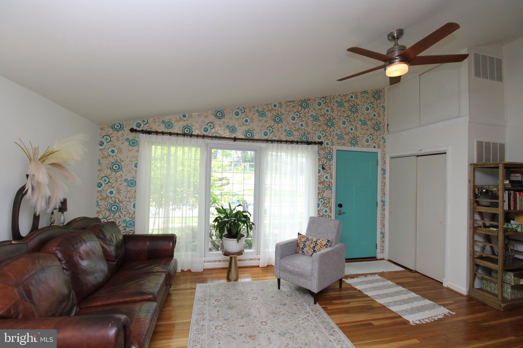 GREENWOOD KNOLLS - Residential