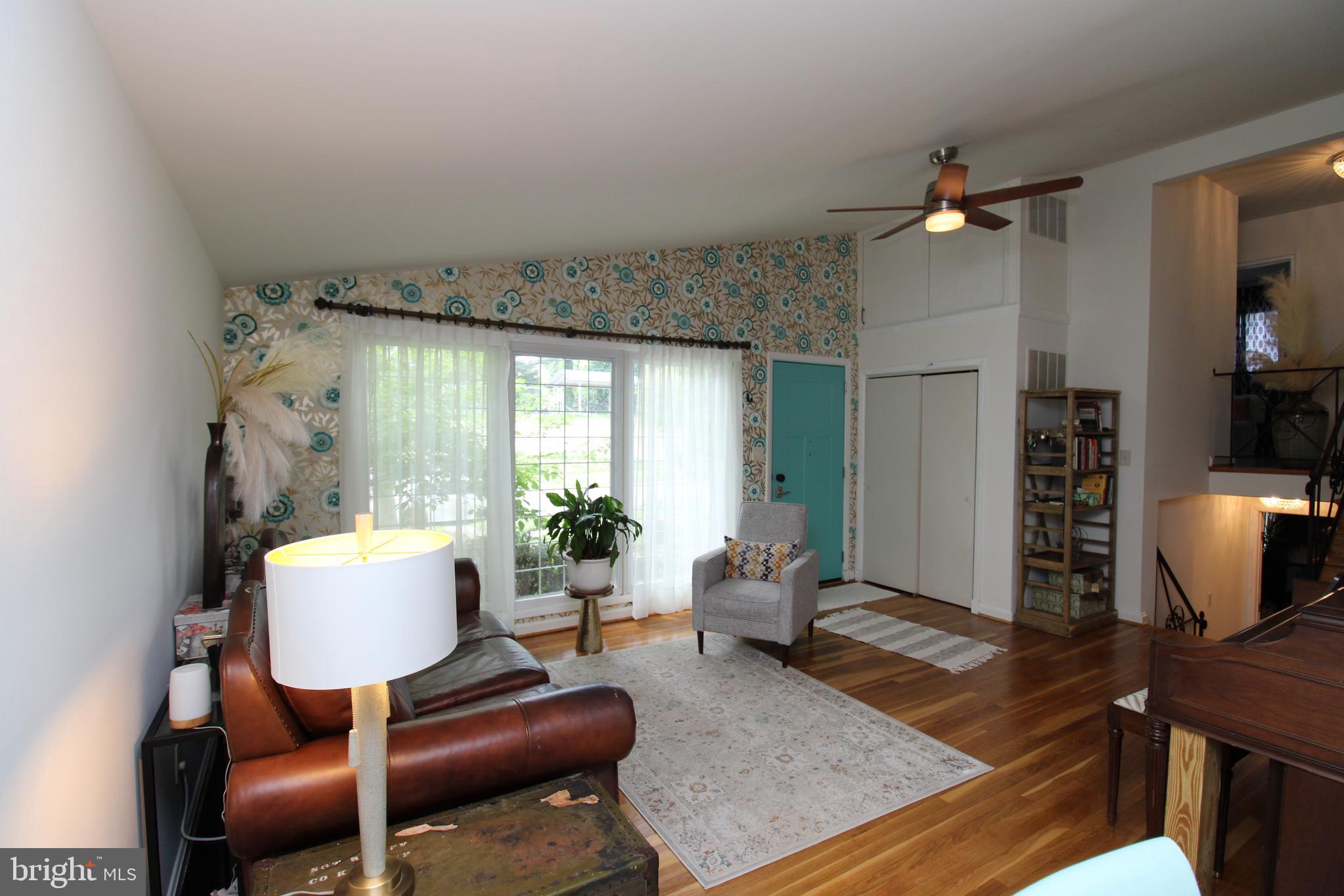 GREENWOOD KNOLLS - Residential