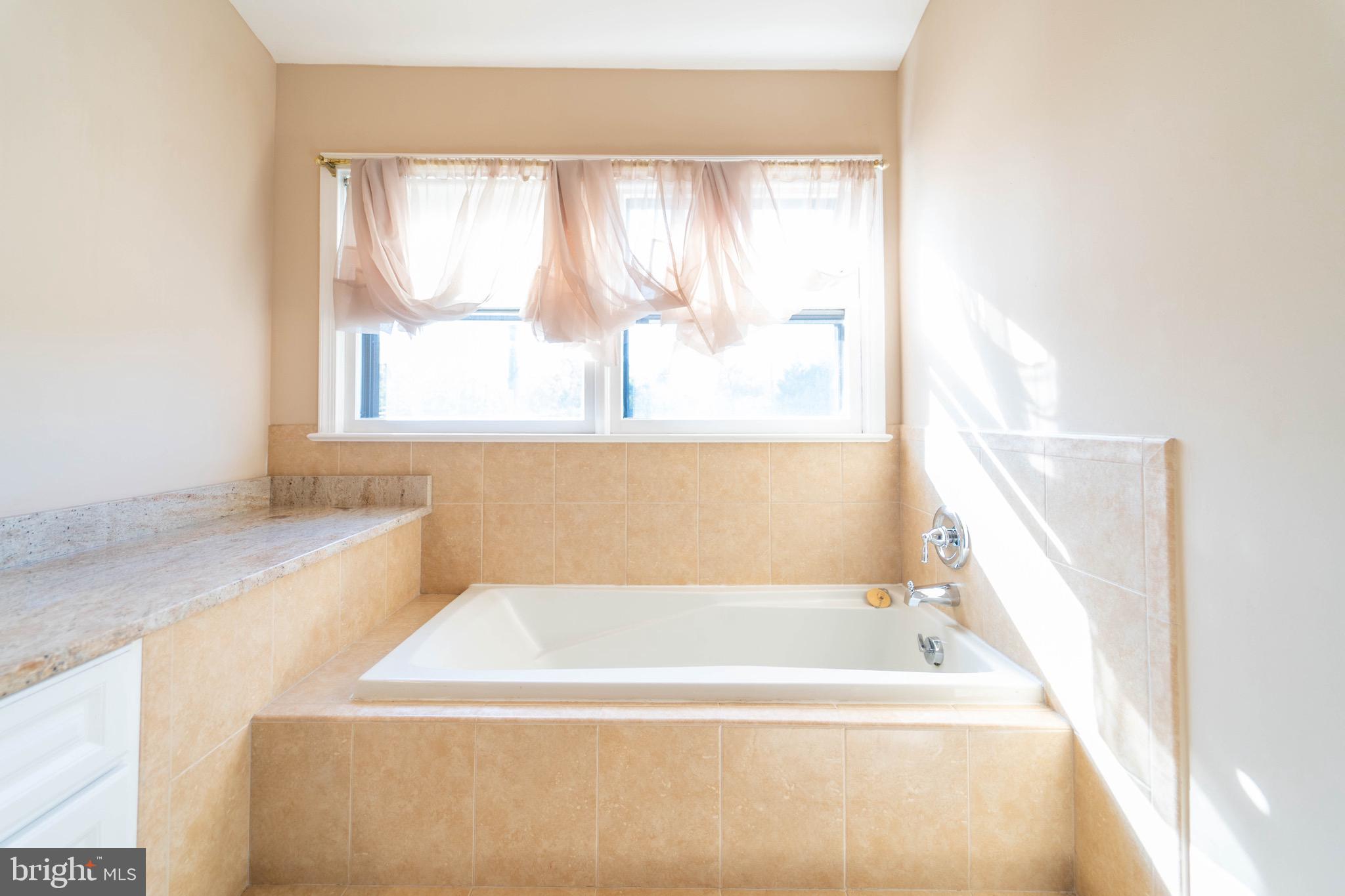 WOODFIELD ESTATES - Residential Lease