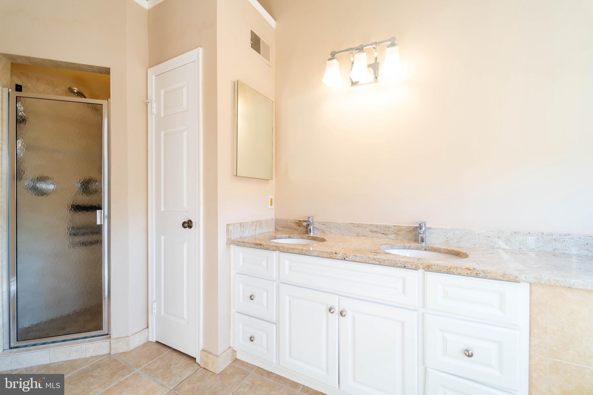 WOODFIELD ESTATES - Residential Lease