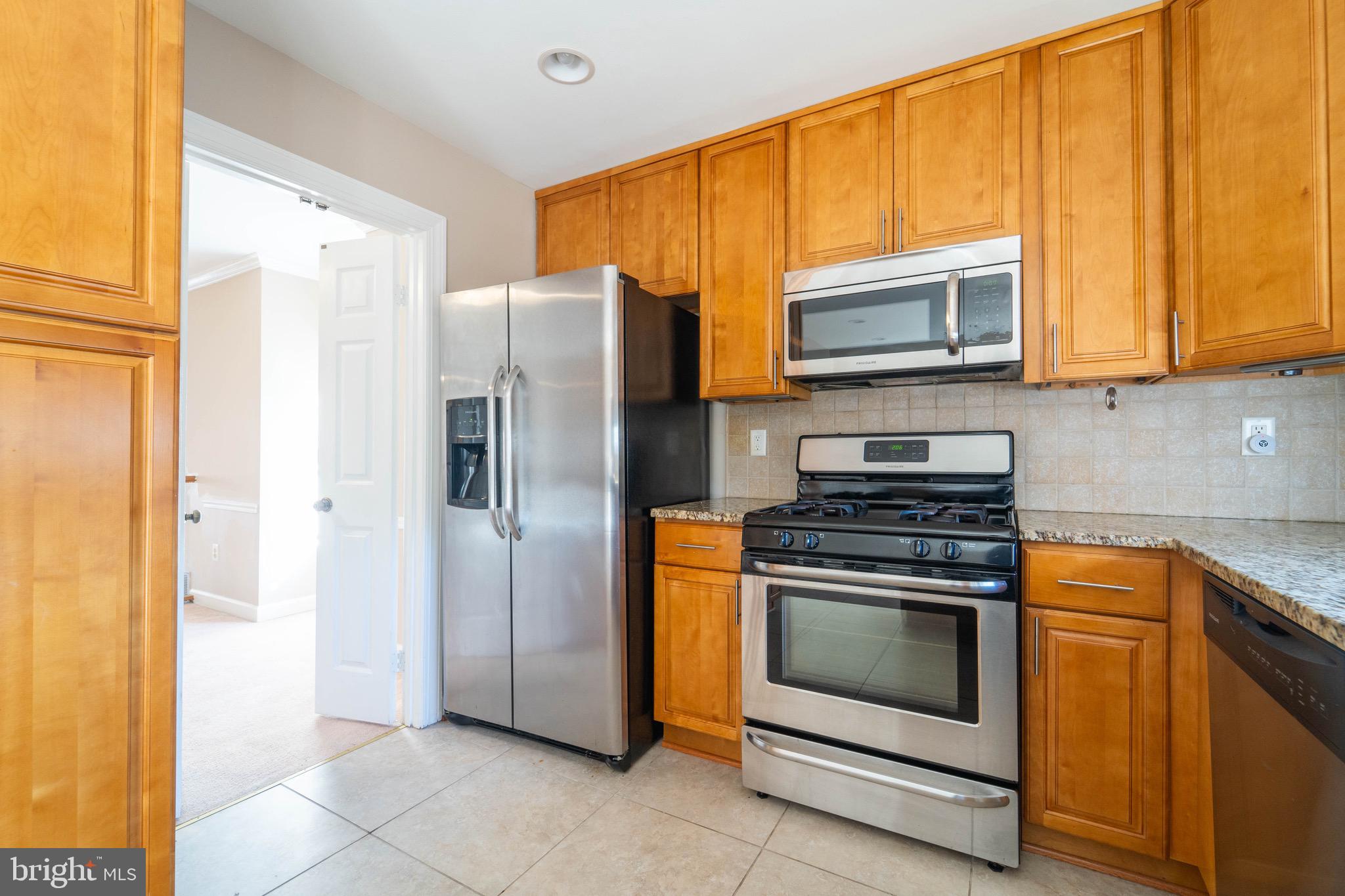 WOODFIELD ESTATES - Residential Lease