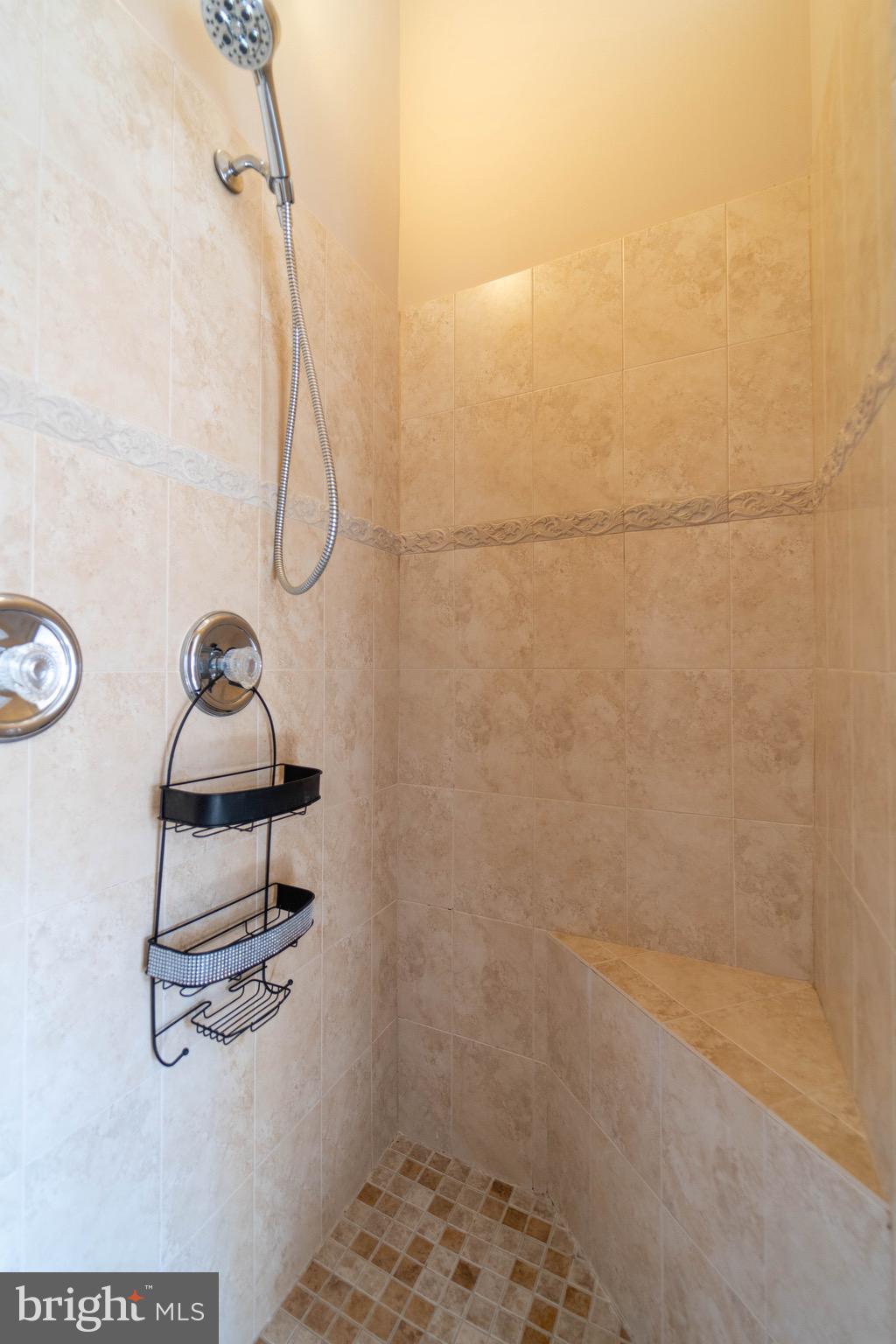 WOODFIELD ESTATES - Residential Lease