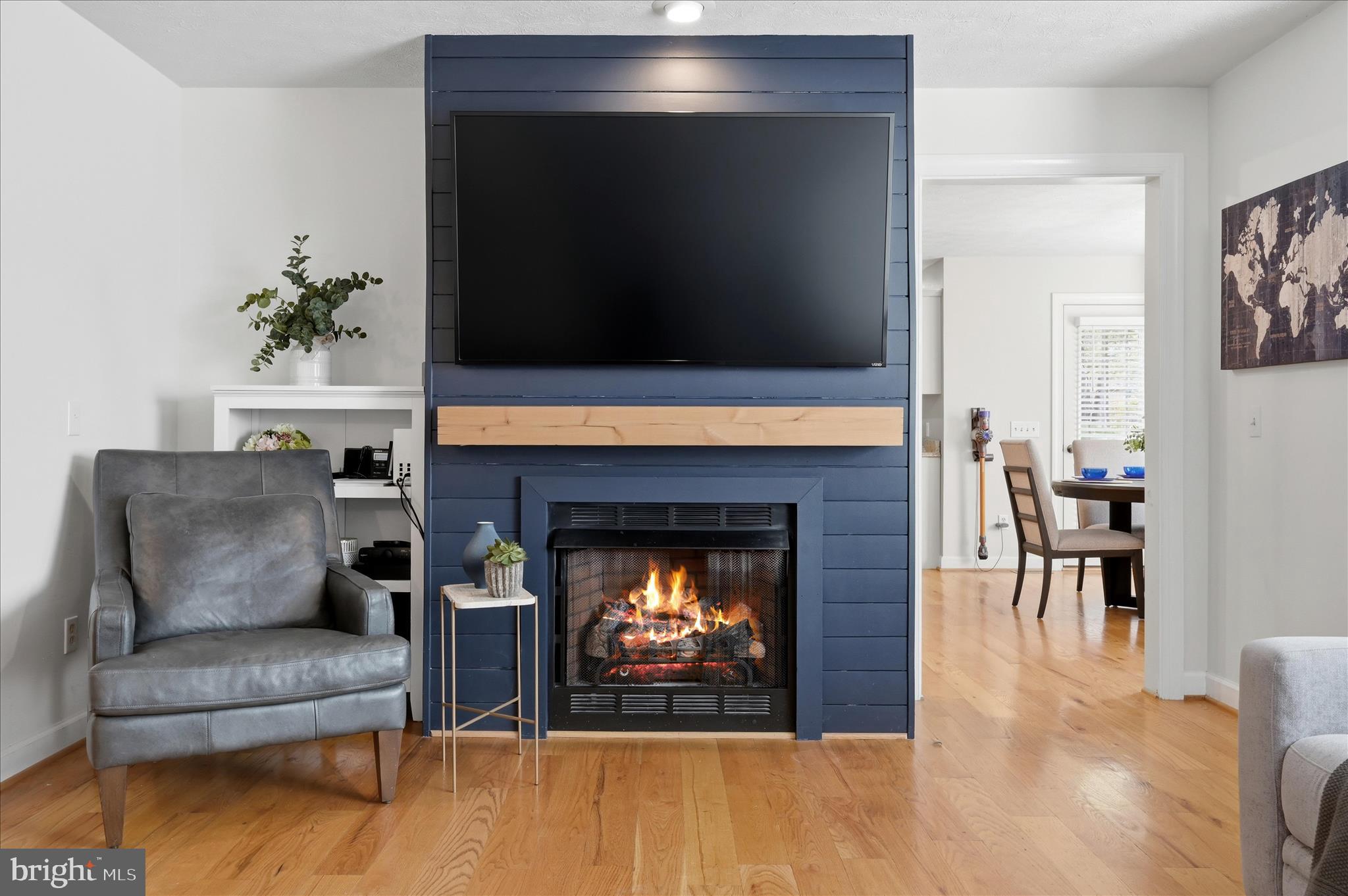 LAKE HOLIDAY ESTATES - Residential