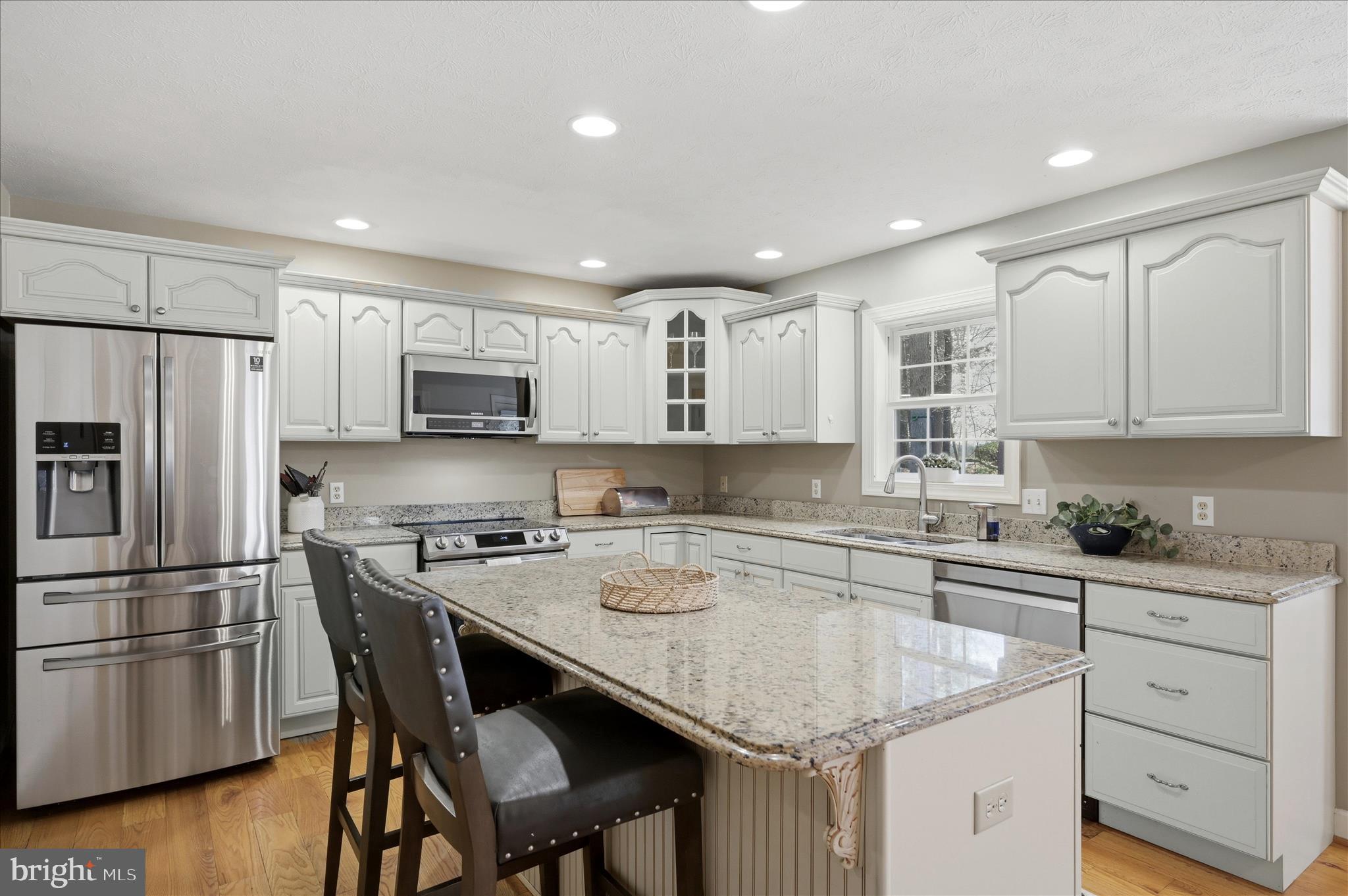 LAKE HOLIDAY ESTATES - Residential