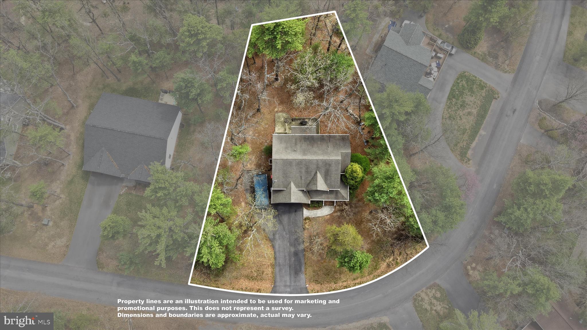 LAKE HOLIDAY ESTATES - Residential