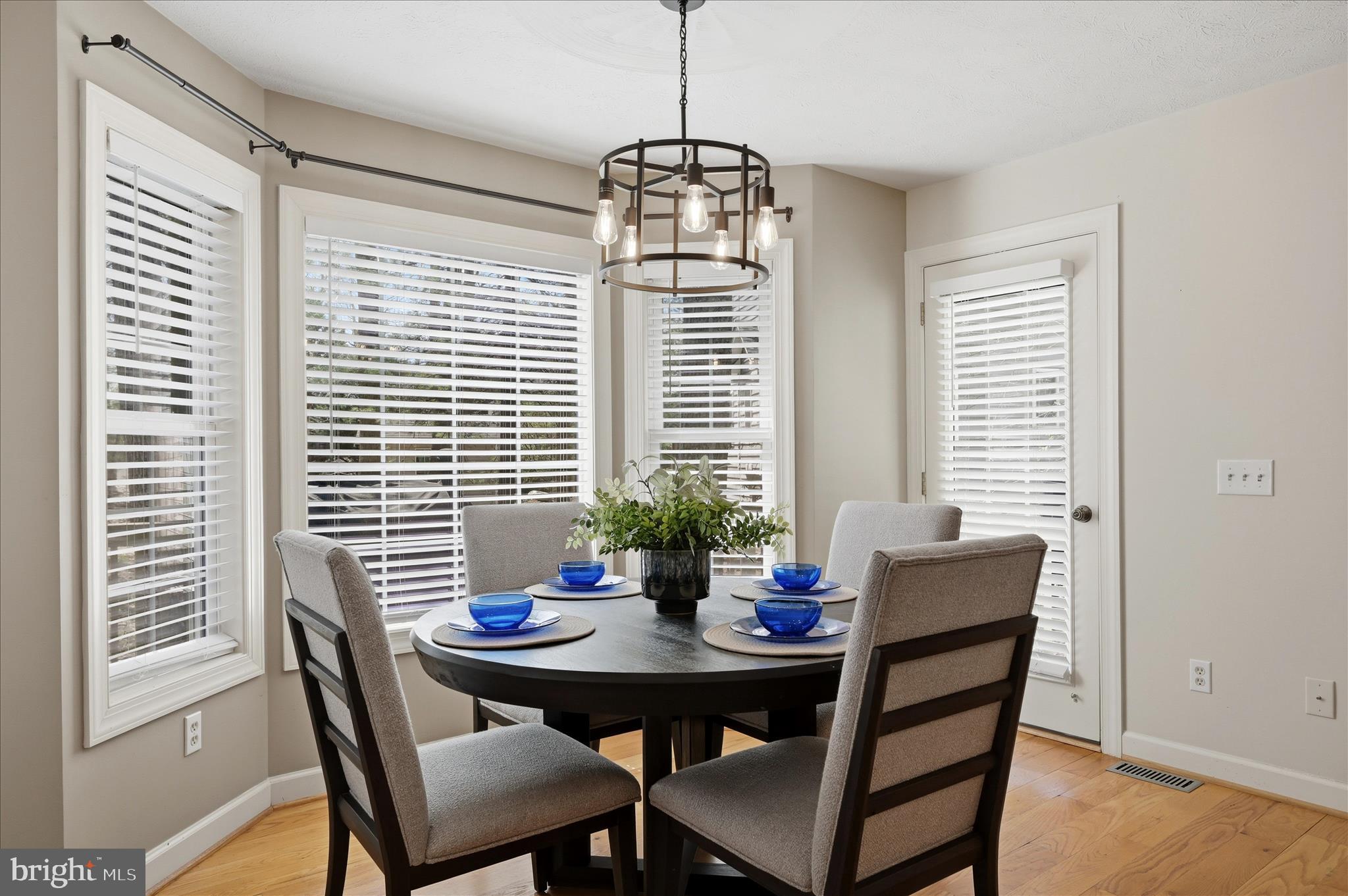 LAKE HOLIDAY ESTATES - Residential