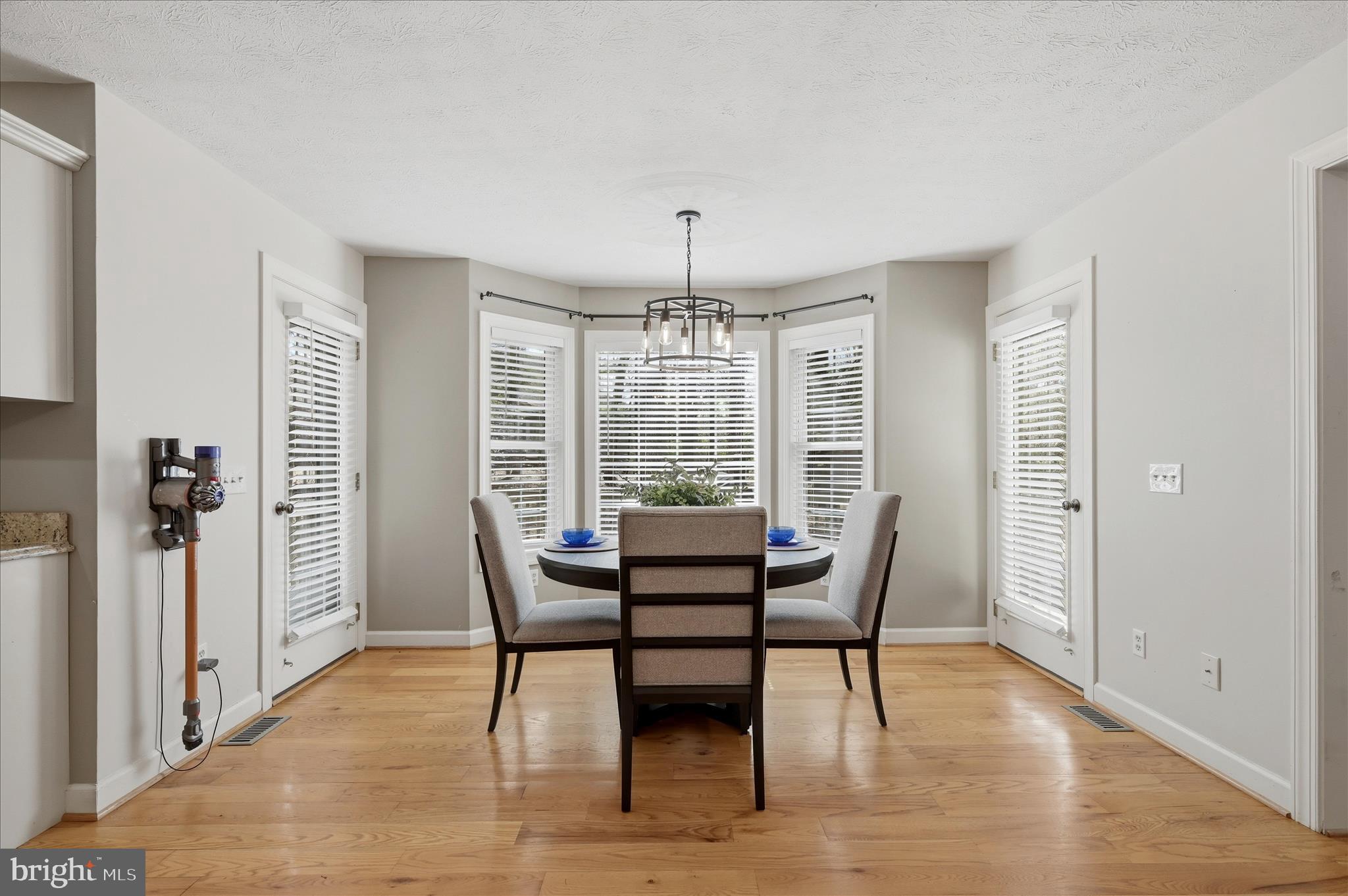 LAKE HOLIDAY ESTATES - Residential