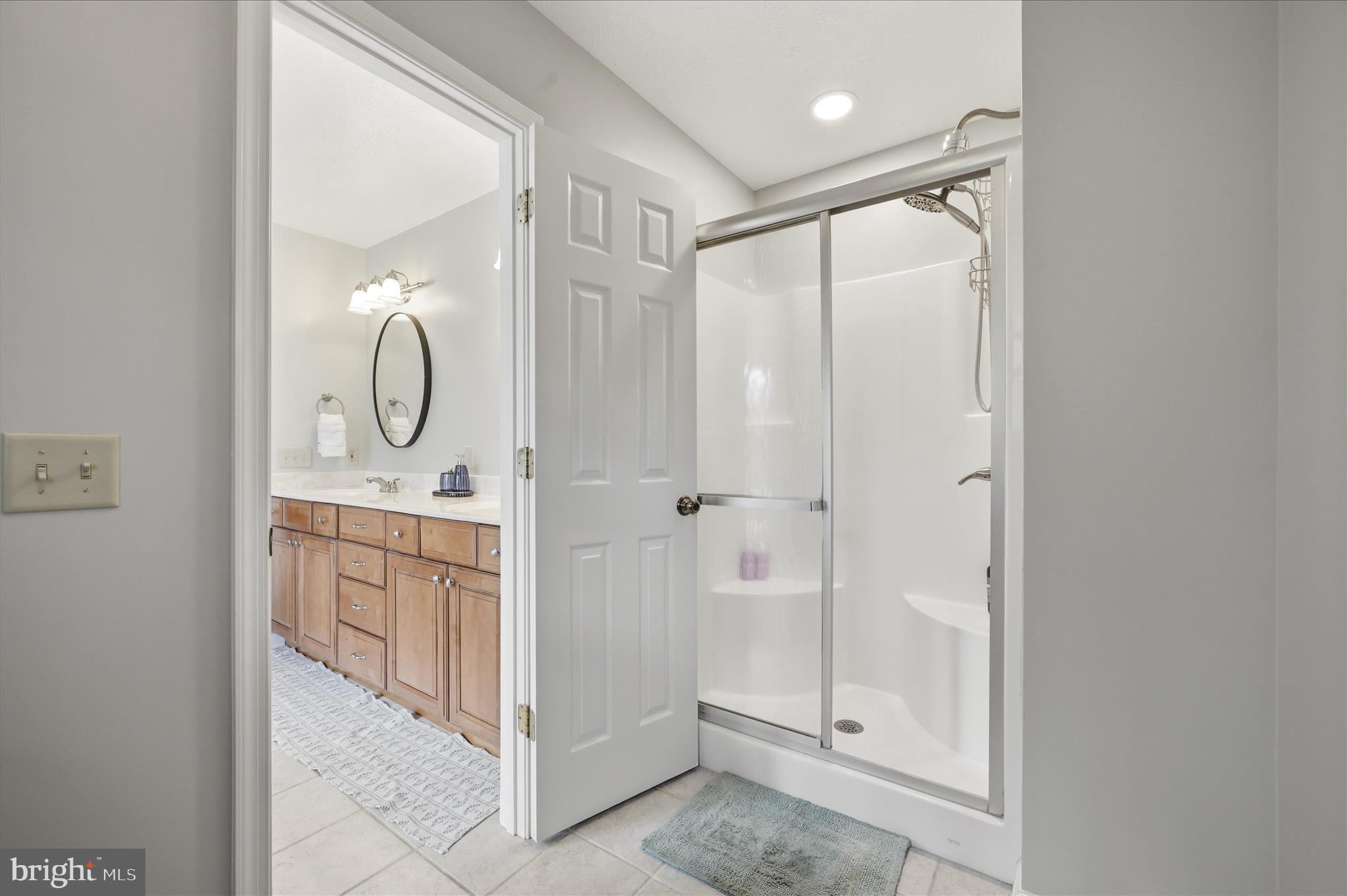 LAKE HOLIDAY ESTATES - Residential