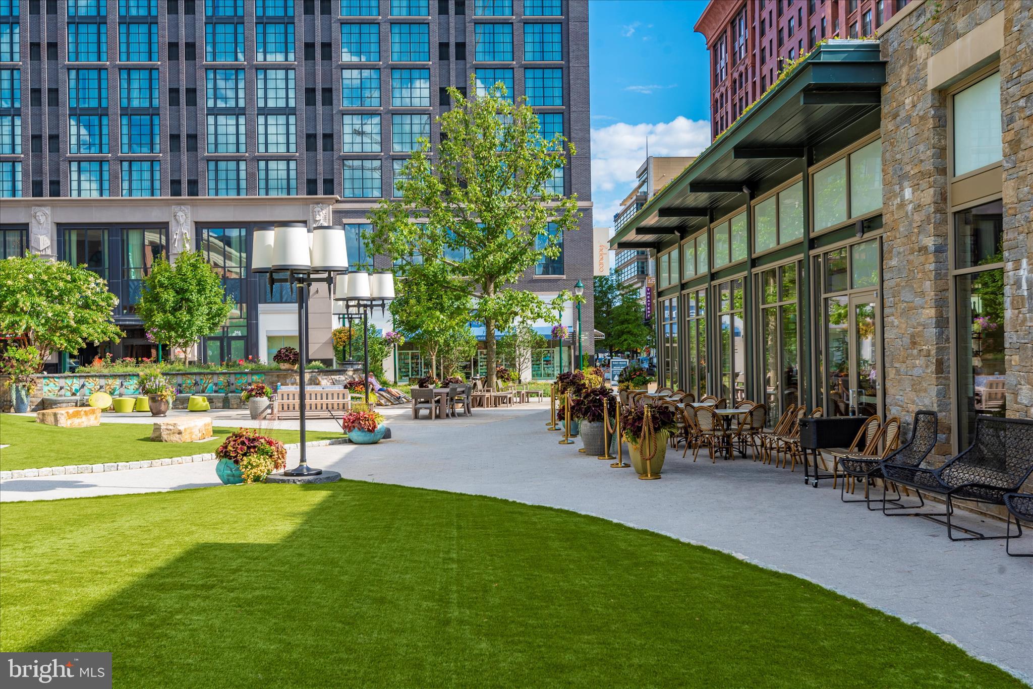 WHITE FLINT STATION - Residential