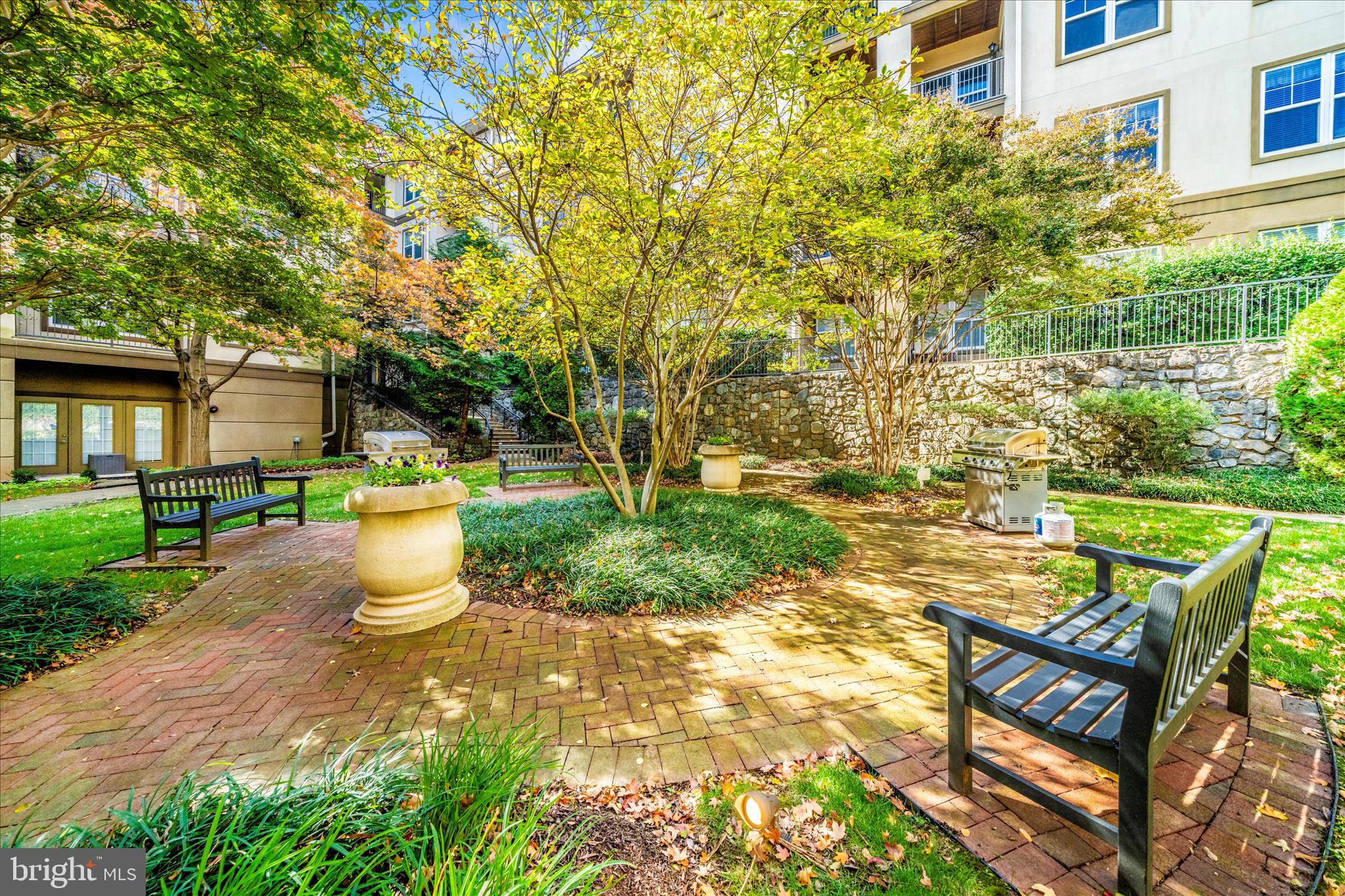 WHITE FLINT STATION - Residential