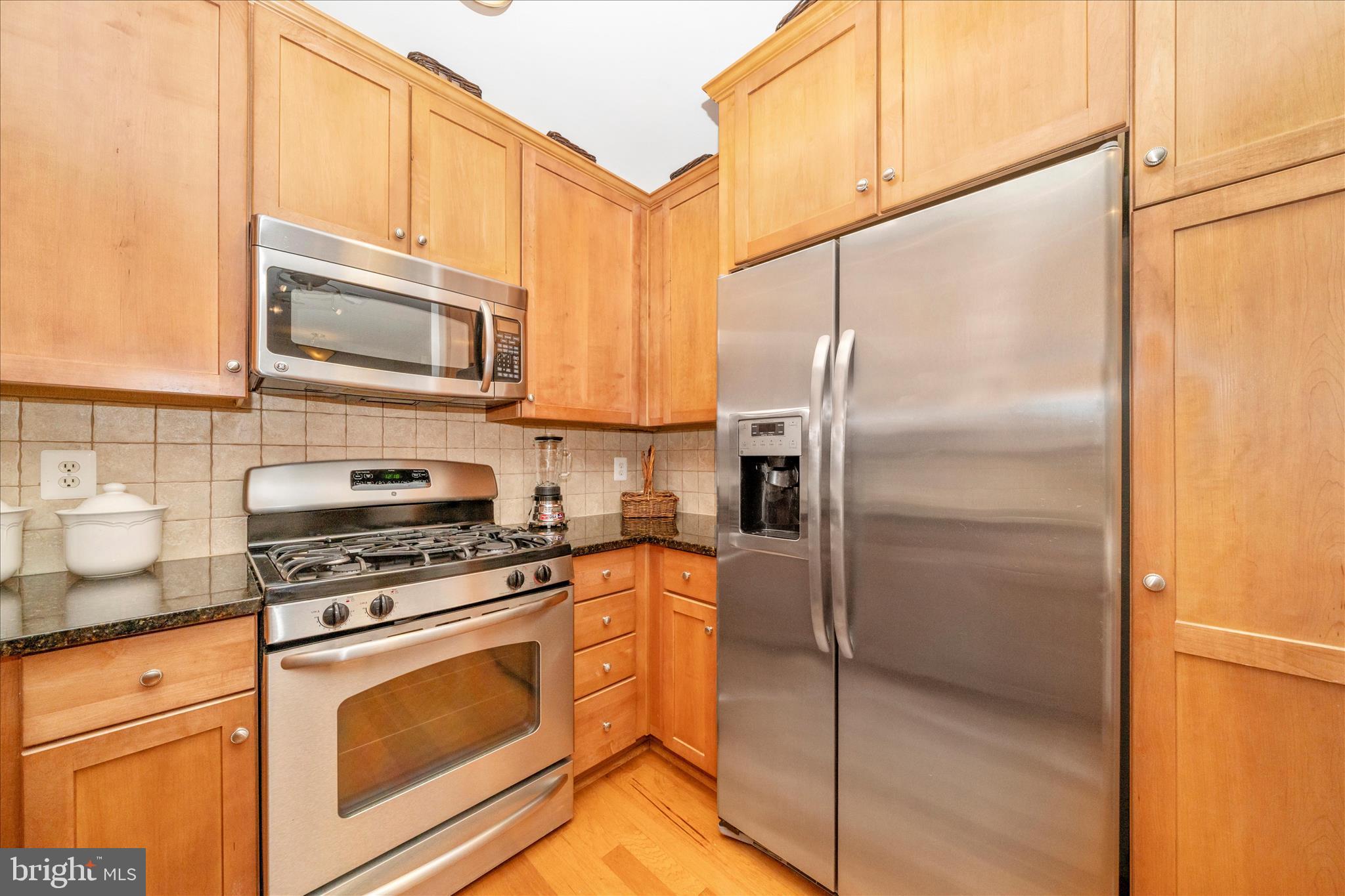 WHITE FLINT STATION - Residential