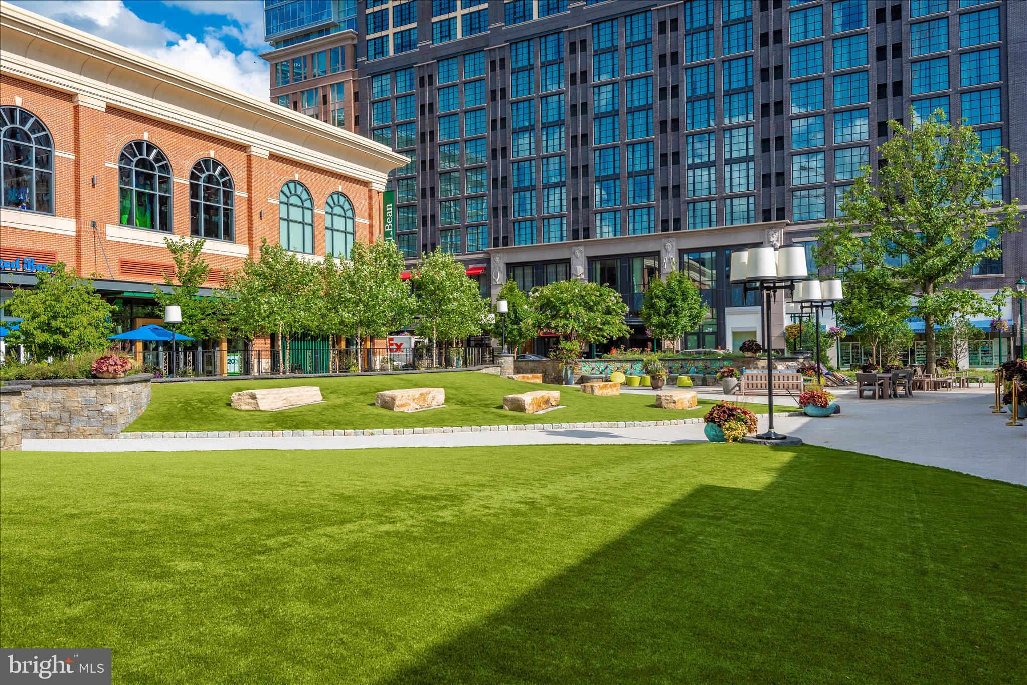 WHITE FLINT STATION - Residential