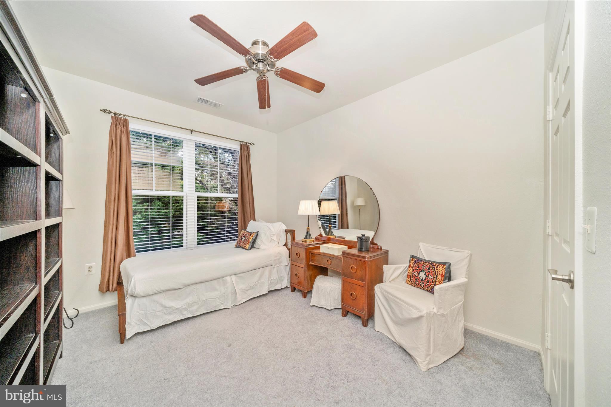 WHITE FLINT STATION - Residential