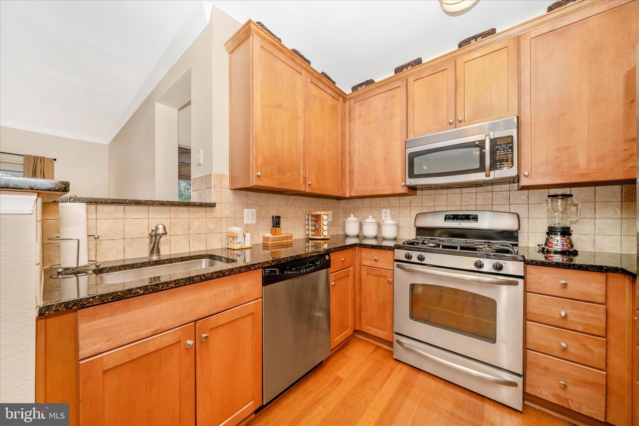 WHITE FLINT STATION - Residential