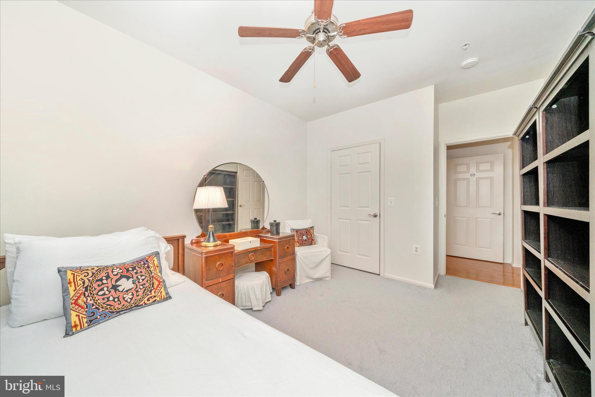 WHITE FLINT STATION - Residential