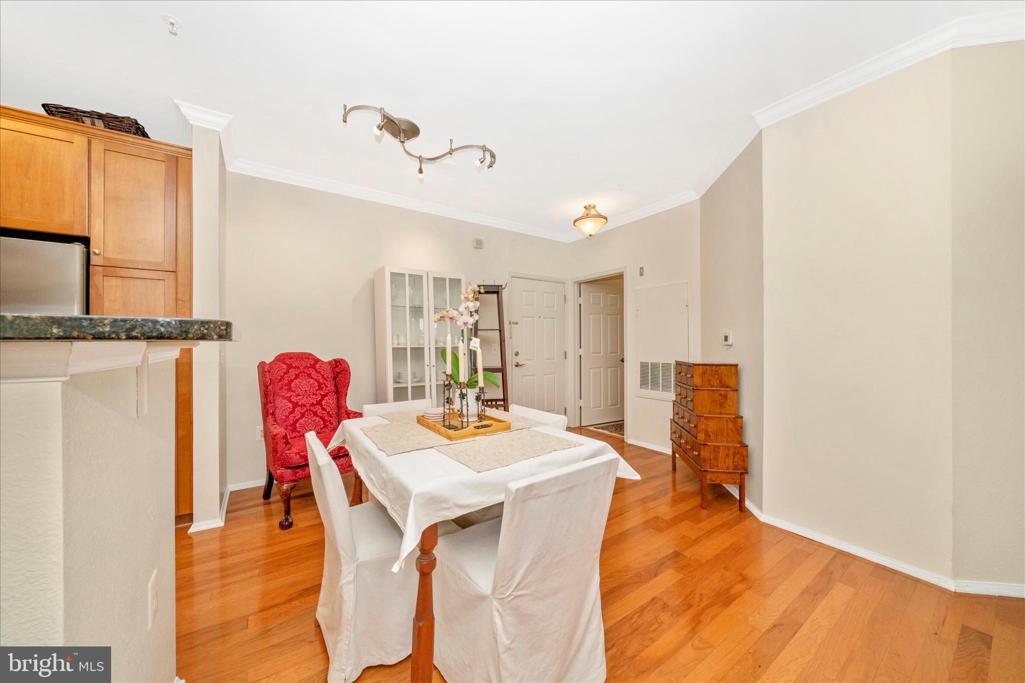 WHITE FLINT STATION - Residential