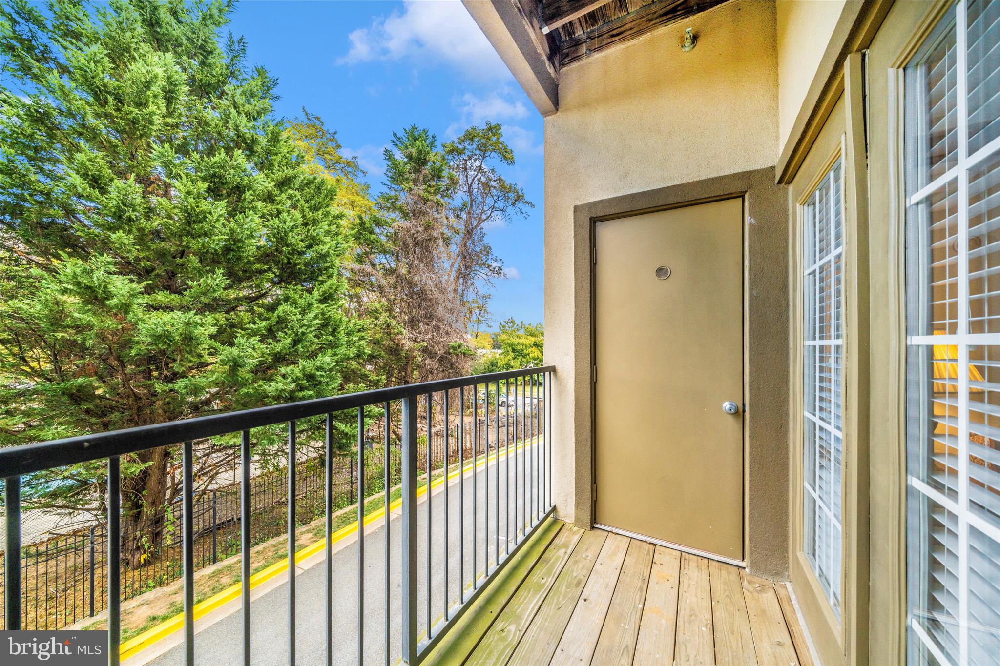 WHITE FLINT STATION - Residential