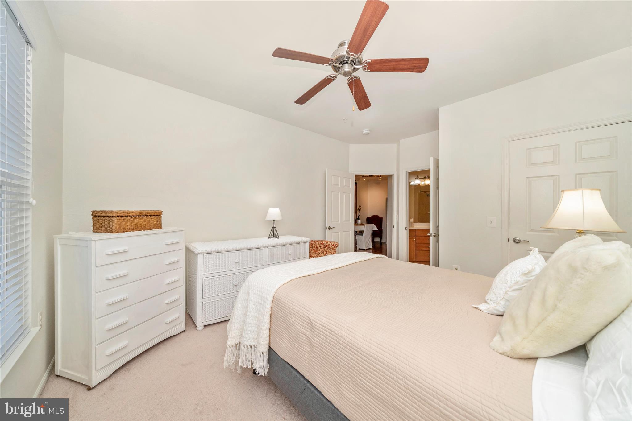 WHITE FLINT STATION - Residential