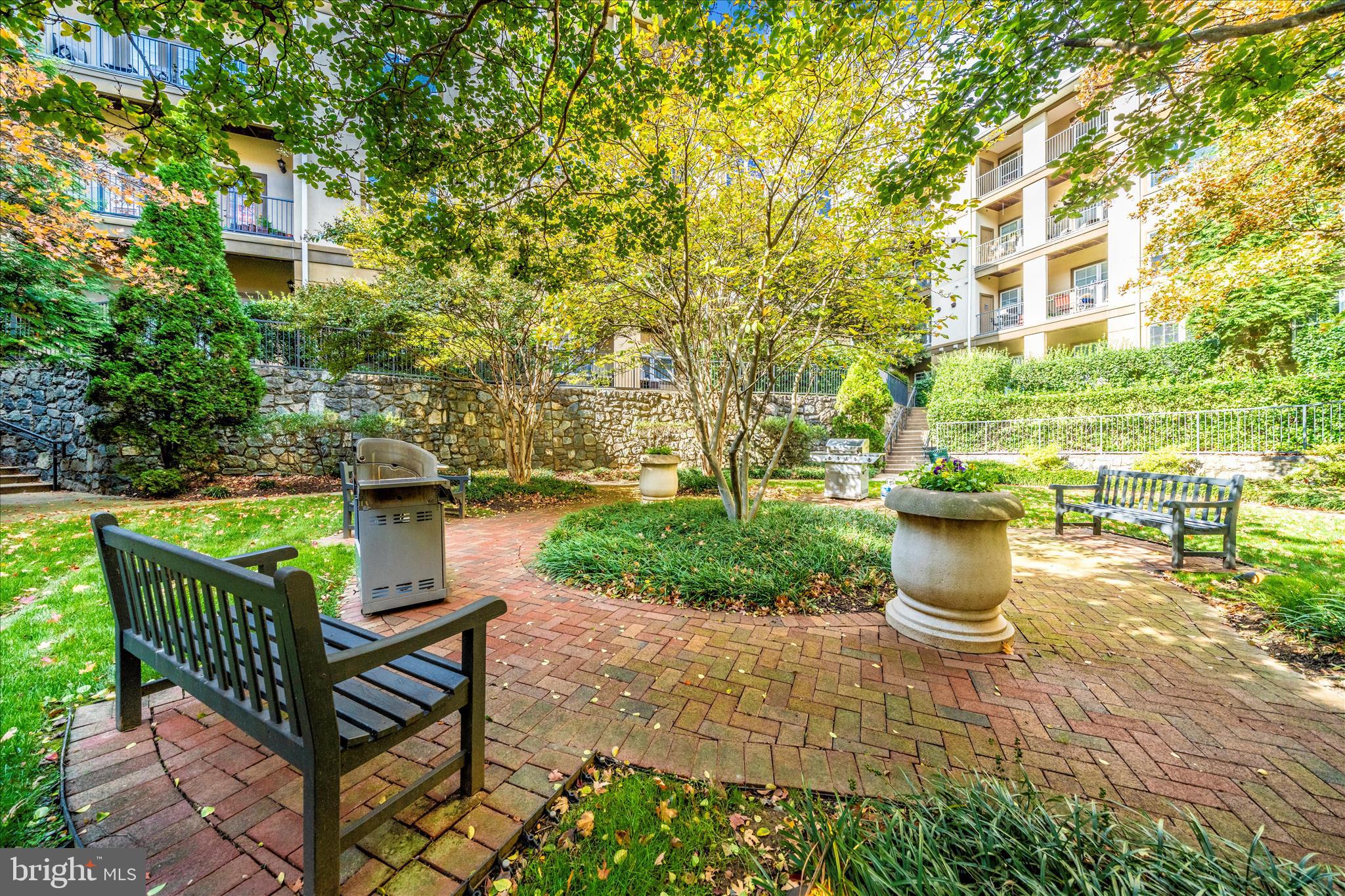 WHITE FLINT STATION - Residential