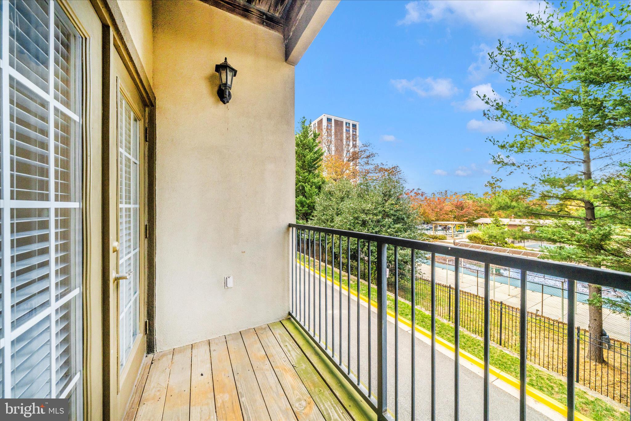 WHITE FLINT STATION - Residential