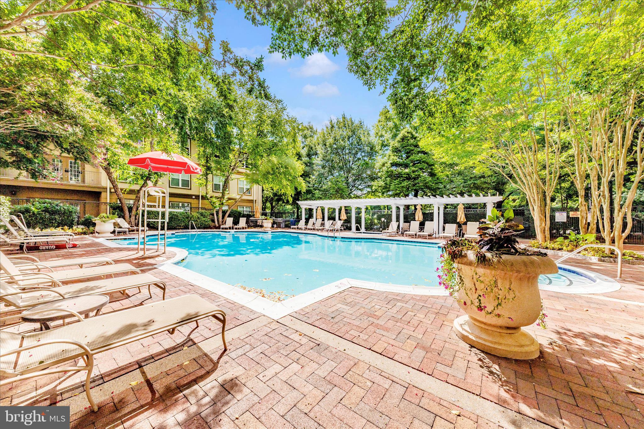 WHITE FLINT STATION - Residential