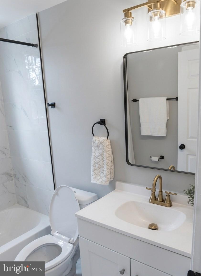 HILLSBOROUGH - Residential