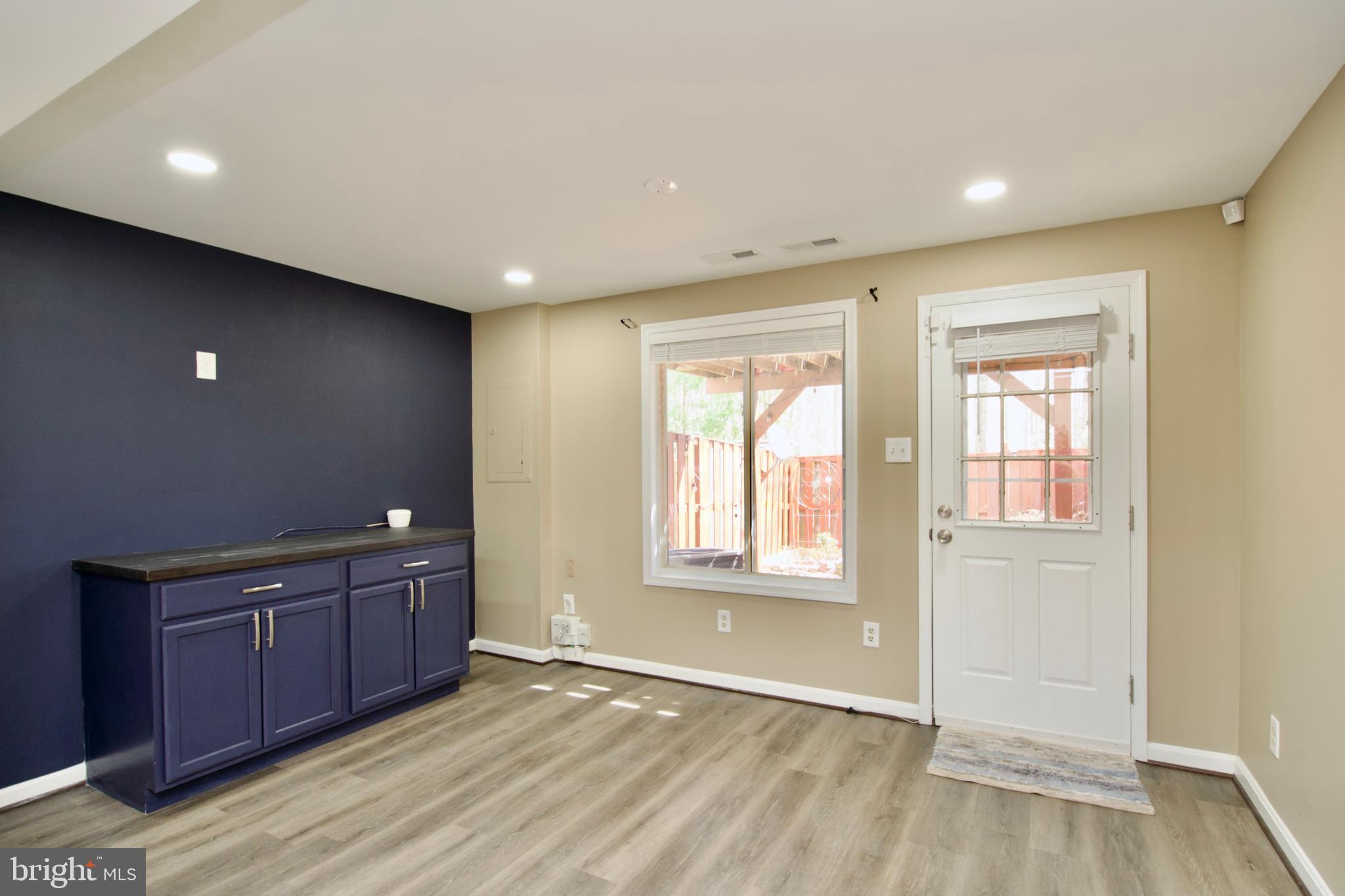 NEWINGTON HEIGHTS - Residential Lease