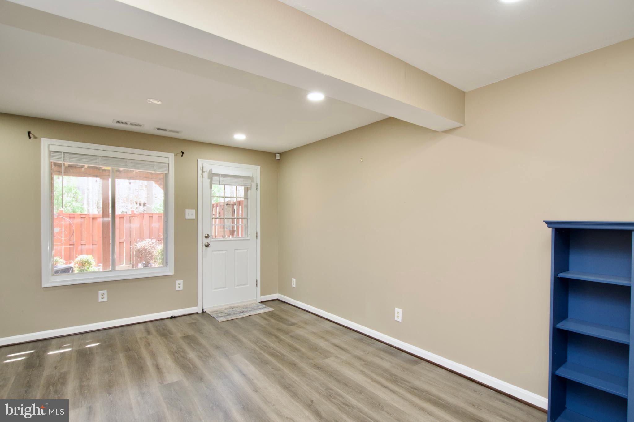 NEWINGTON HEIGHTS - Residential Lease