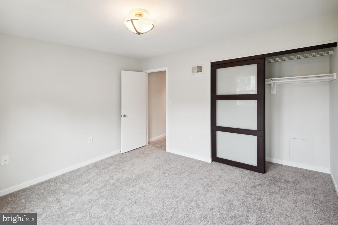 8TH STREET MEWS - Residential