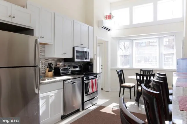 418 H Street NE, Washington, DC 20002