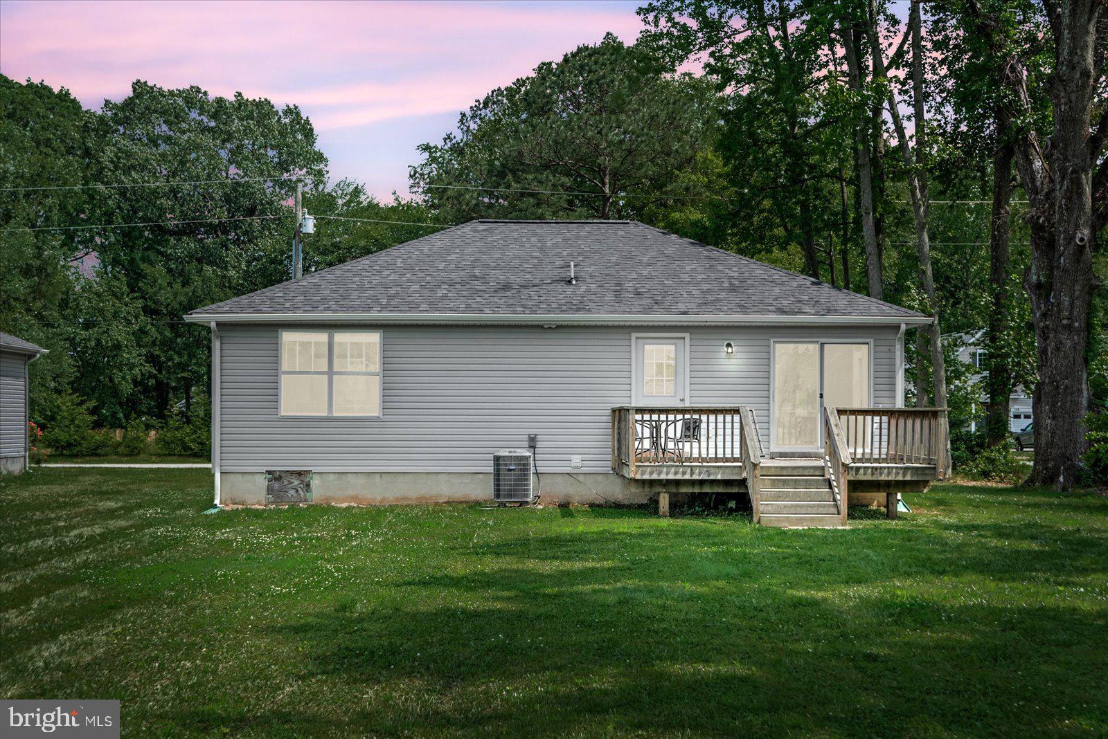 EBB TIDE BEACH - Residential
