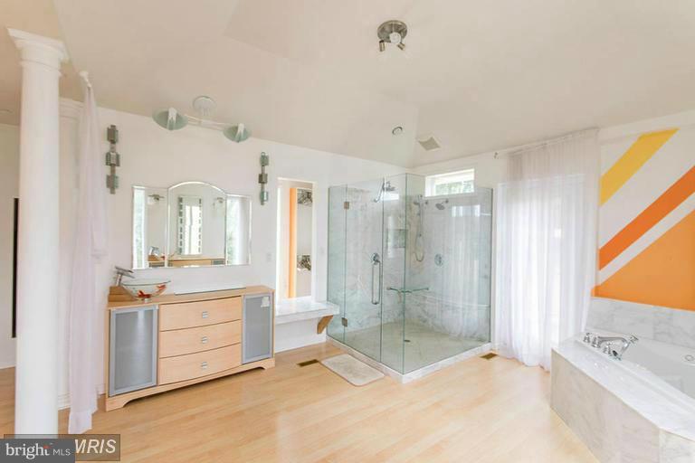 TOM HALL PLACE - Residential Lease