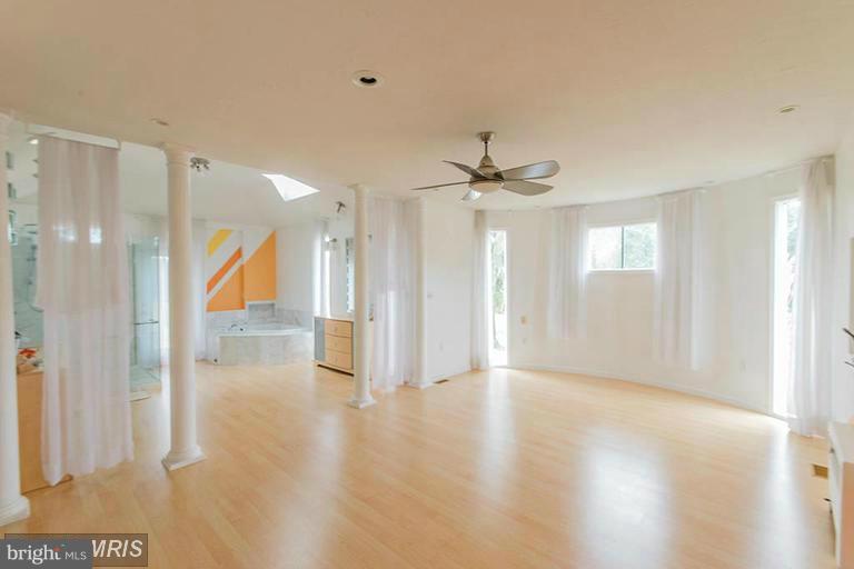 TOM HALL PLACE - Residential Lease