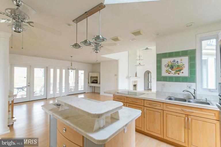 TOM HALL PLACE - Residential Lease