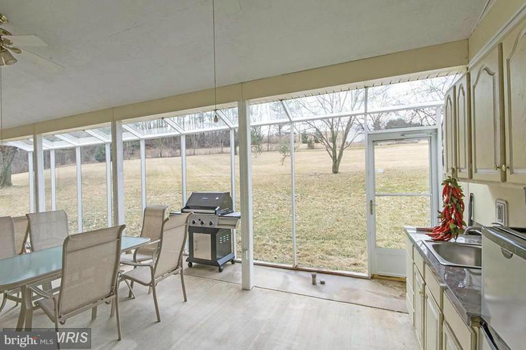 TOM HALL PLACE - Residential Lease