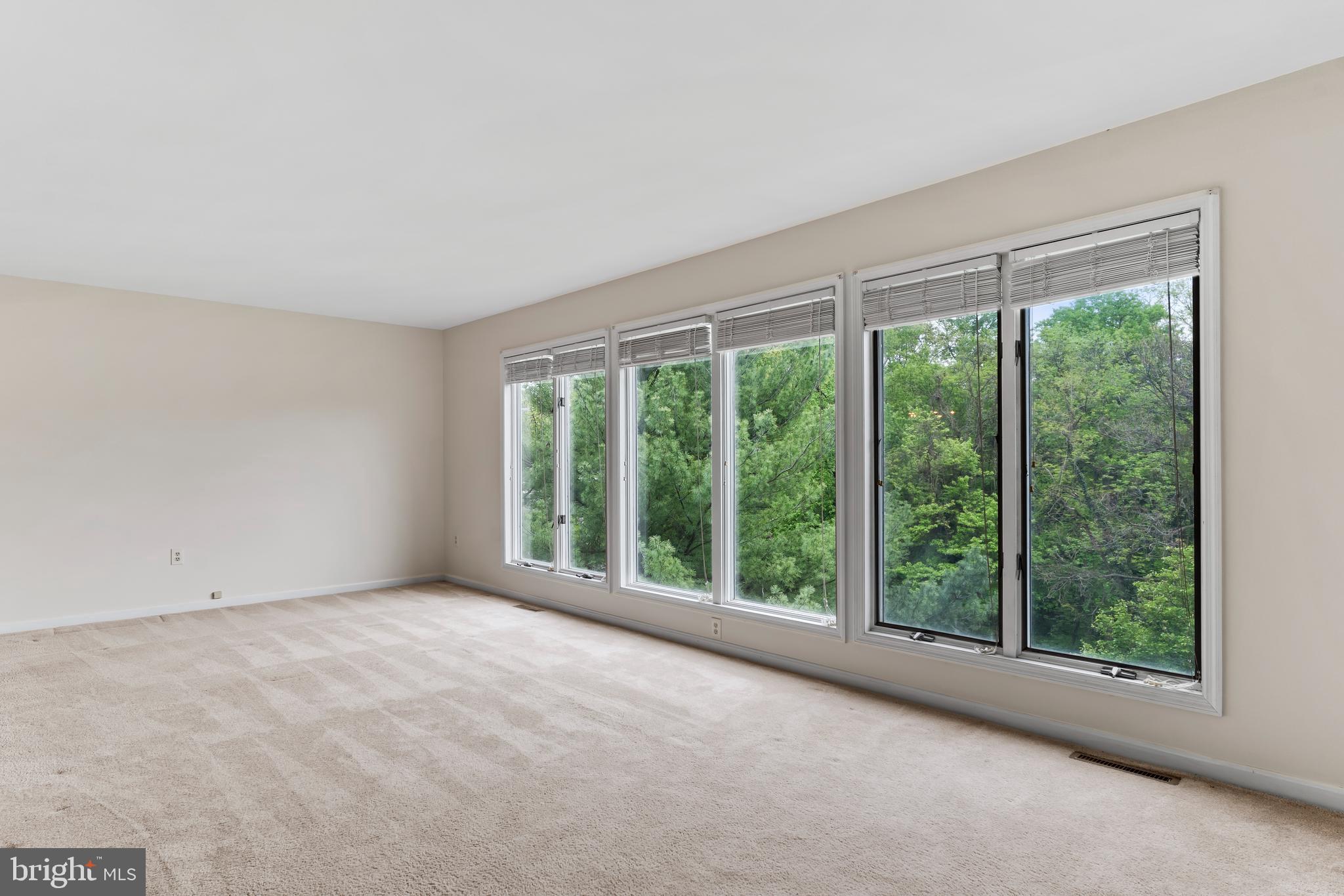 BEACON HILL VILLAGE - Residential