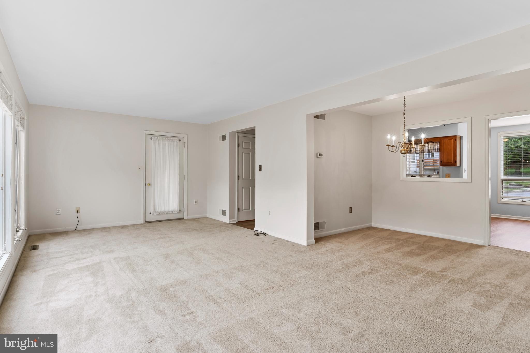 BEACON HILL VILLAGE - Residential