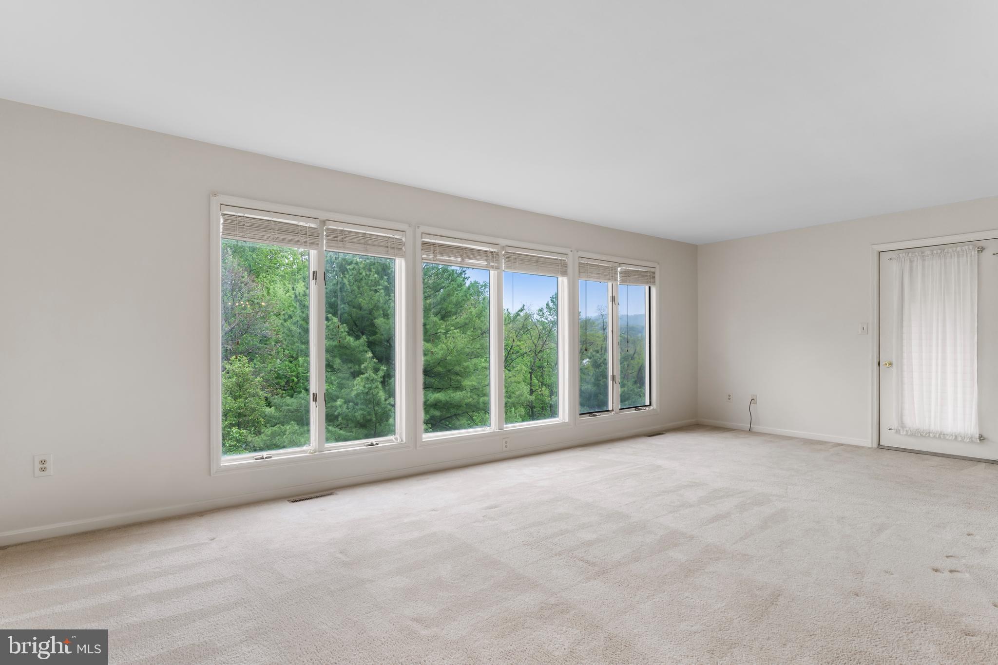 BEACON HILL VILLAGE - Residential