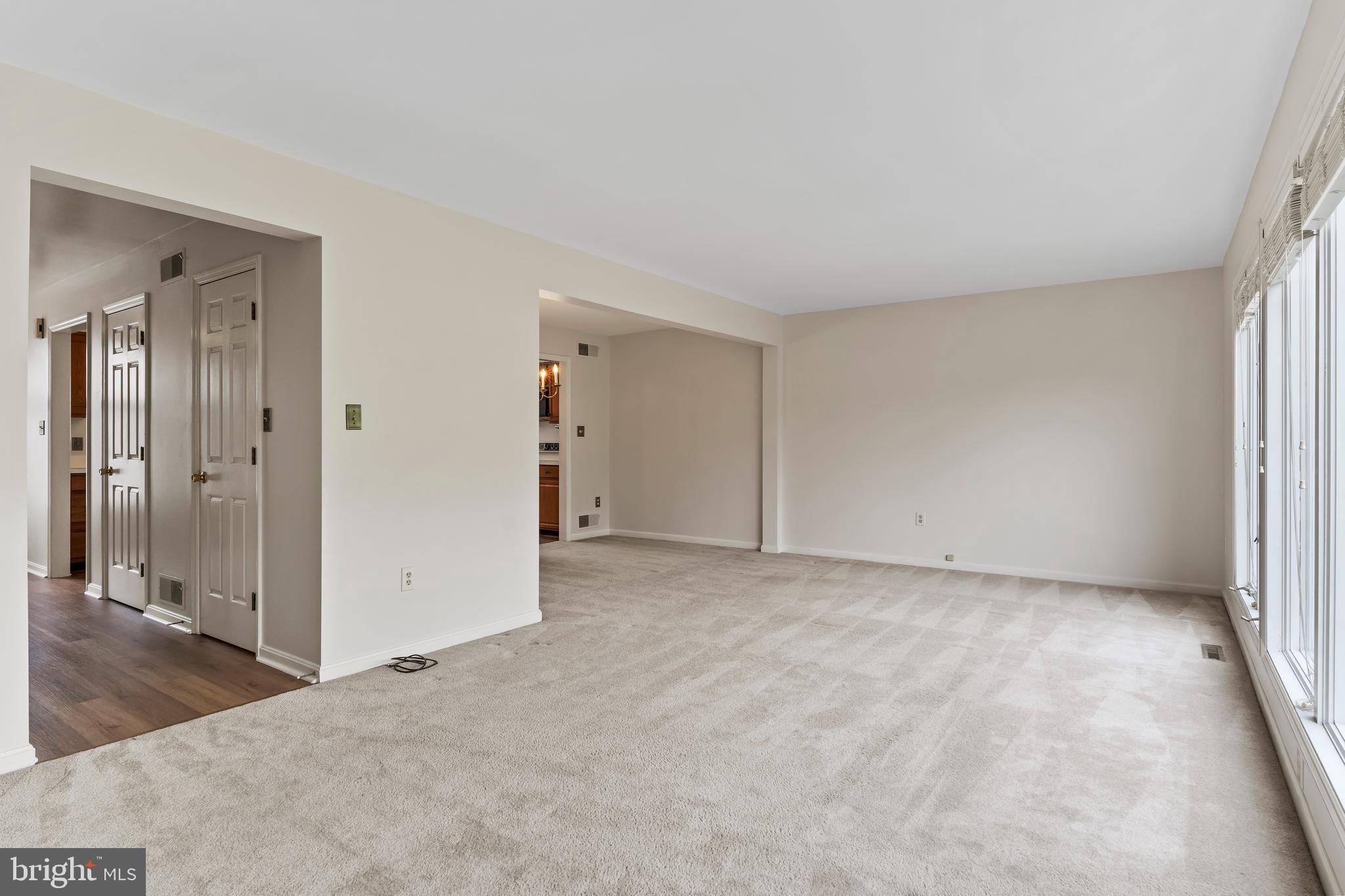 BEACON HILL VILLAGE - Residential