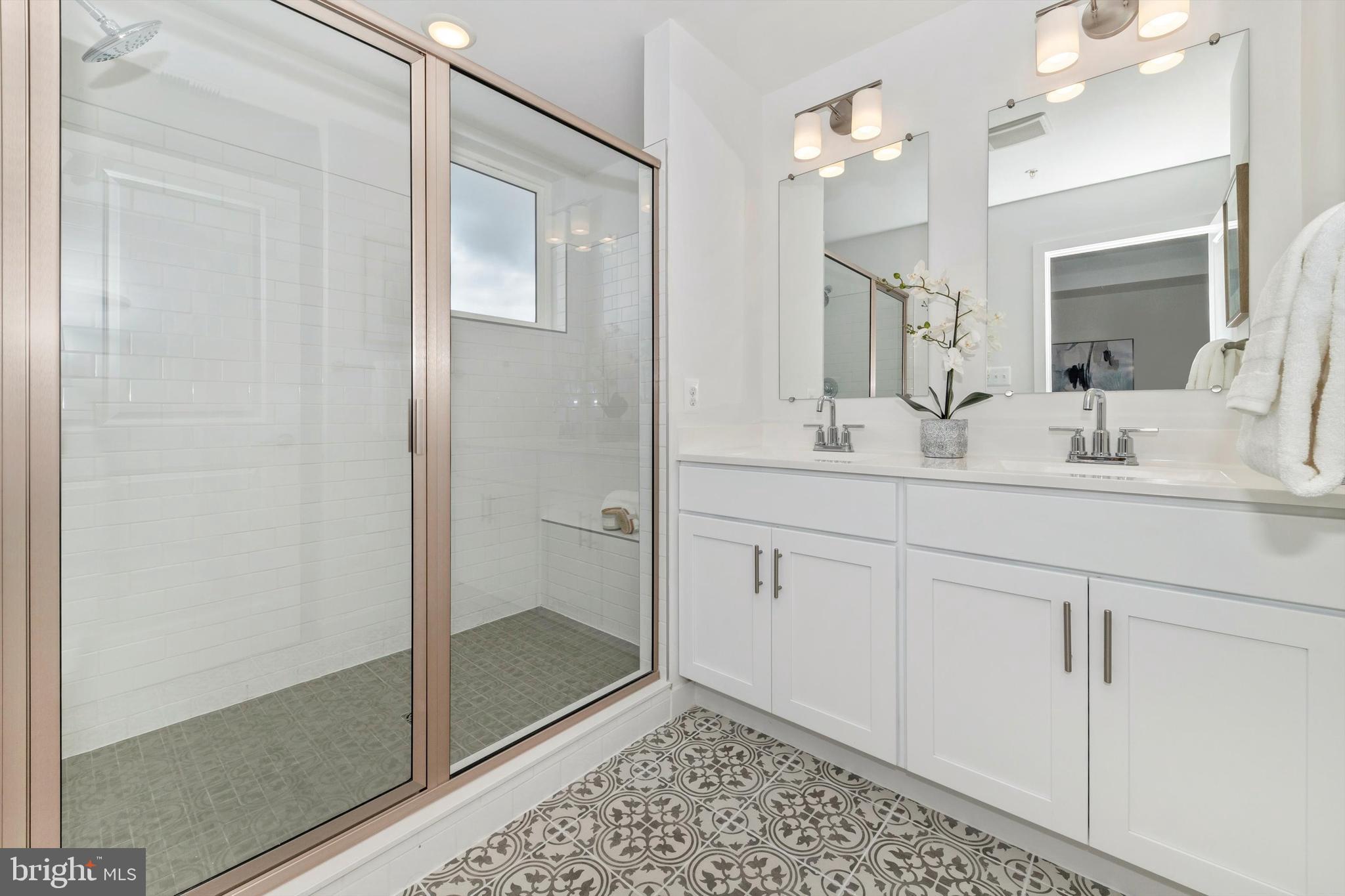 GAMBRILL GLENN - Residential